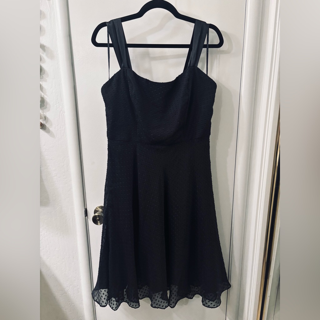Evan Picone Little Black Dress With Bow Tie Back And Dotted Details, Size 14